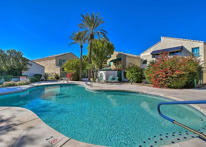 Private Patio + Pool Access: Quiet In Сasa de vacaciones *
