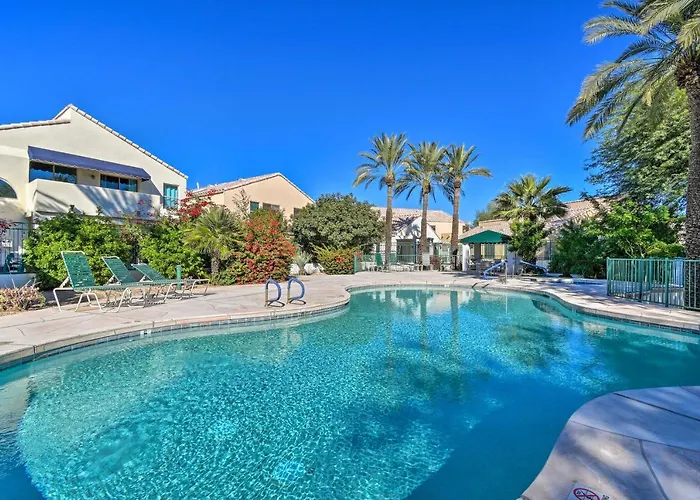 Сasa de vacaciones Private Patio + Pool Access: Quiet In *